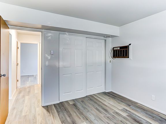 5th image of 1212 Bellefontaine Ave #6