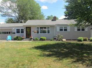 48 Valley View Ln, Vernon, CT 06066