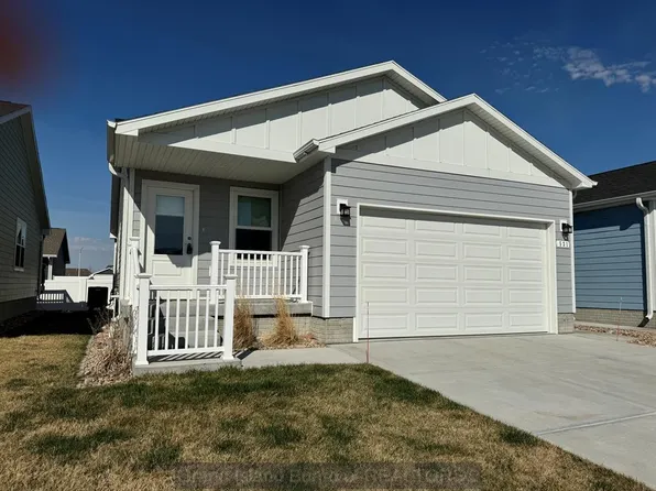 531 Kenneth Dr, Grand Island, NE 68803