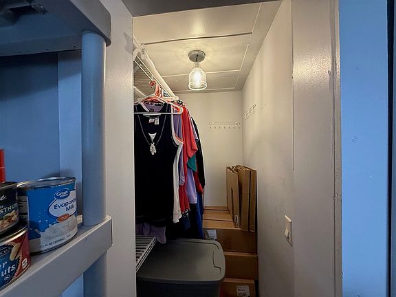 2nd image of 1069 Herchel Lucas Rd