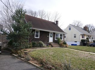 38 Campbell St, Red Bank, NJ 07701