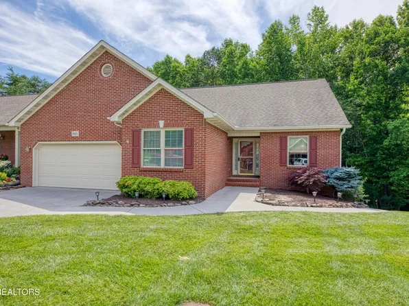 3025 Ginnbrooke Ln, Knoxville, TN 37920