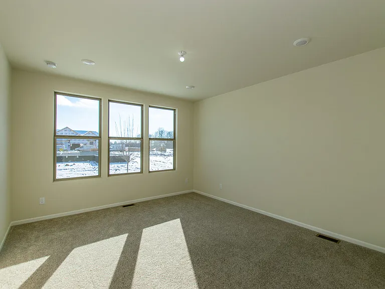 723 W Spaniel Dr — Photo 14