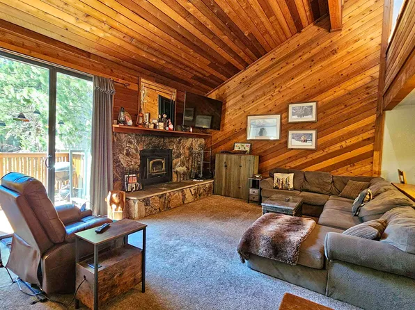 2059 Meridian Blvd #36, Mammoth Lakes, CA 93546