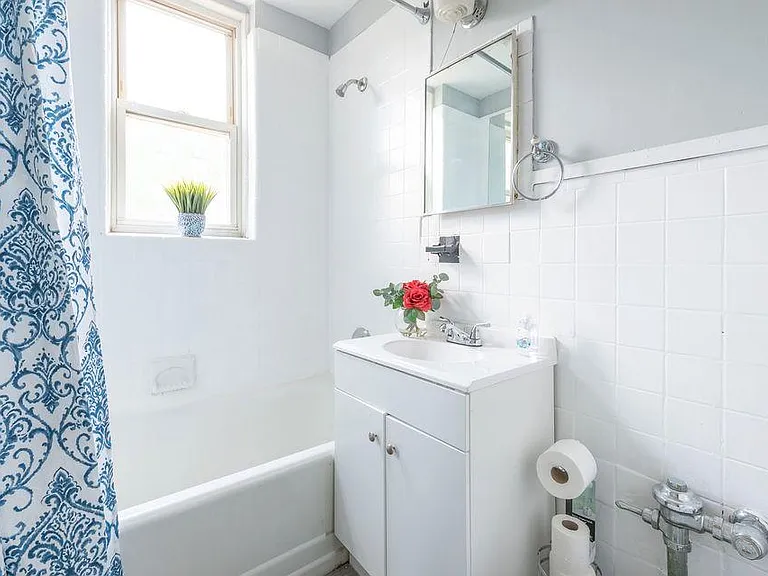 292 Harrison Ave #B4 — Photo 3