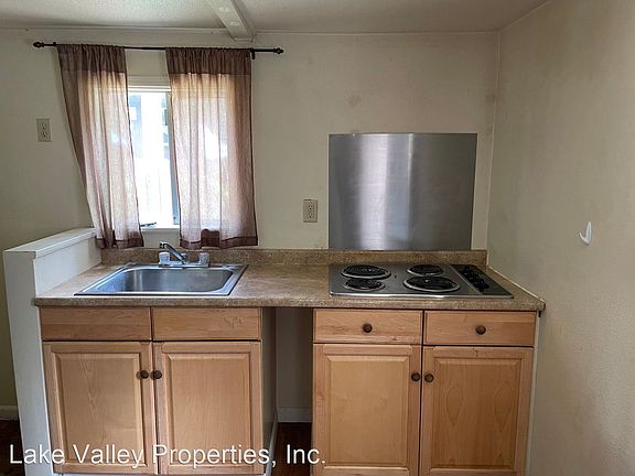 3rd image of 3749 Birch Ave #B