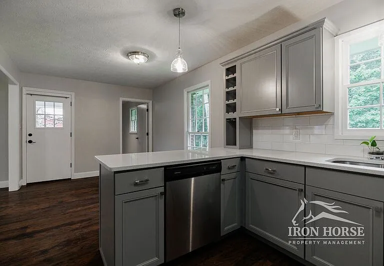 131 Plantation Rd — Photo 8