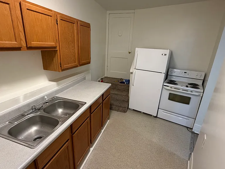 1750 Chipeta Ave #B — Photo 3