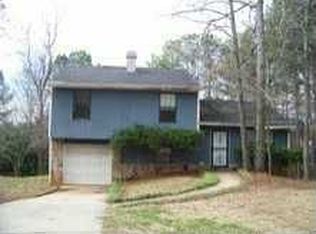 1176 Demere Dr, Stone Mountain, GA 30083