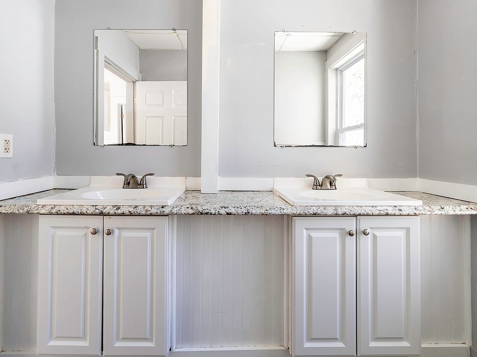 Double Vanity