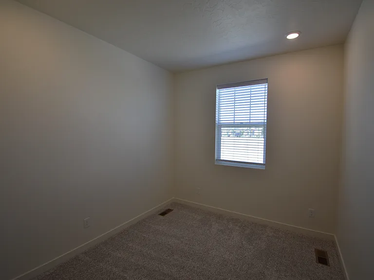660 W Briaridge Dr — Photo 5