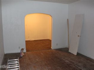 339 Hovey St, Gary, IN 46406