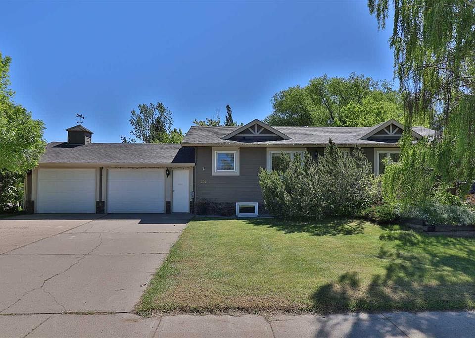 308 8th St W, Cardston, AB T0K 0K0 MLS A2130139 Zillow