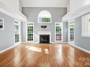 9915 Nicole Ln, Charlotte, NC 28269