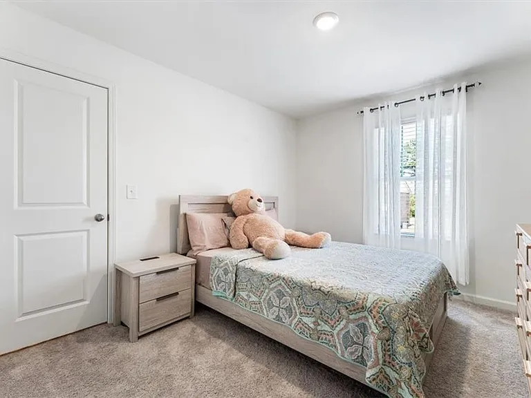 2359 Argento Cir — Photo 48