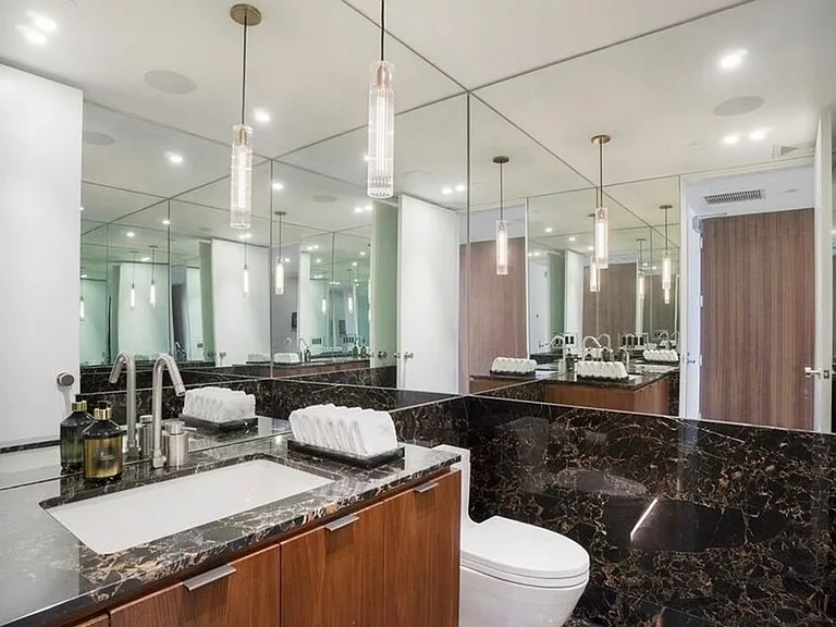 6250 Hollywood Blvd #14D — Photo 12