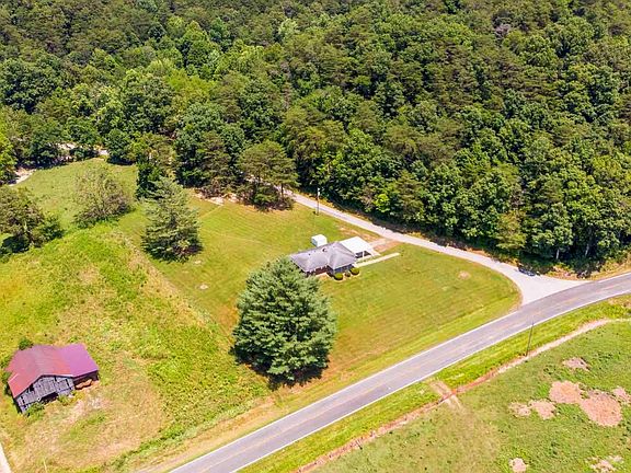 3rd image of 359 N State Highway 501