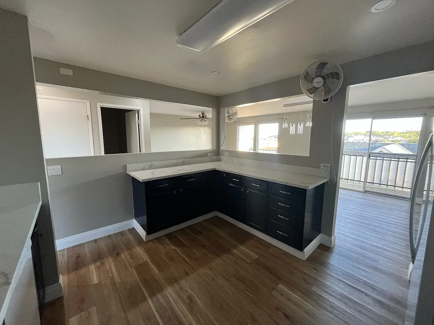 Pet friendly, upgraded and spacious 5 bedroom, 2.5 bathroom, 2 pkg townhome in Mililani! — Photo 3