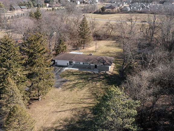 3rd image of 6599 Riverside Dr