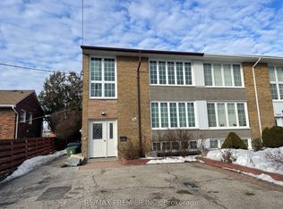 2360 Keele St #3, Toronto, ON M6M 4A5
