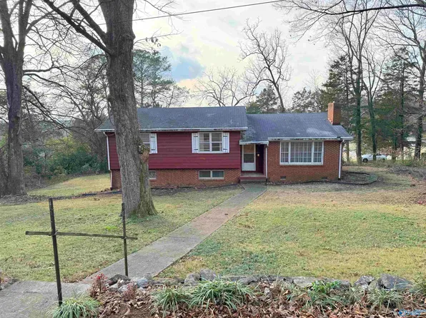 8004 Camille Dr SE, Huntsville, AL 35802