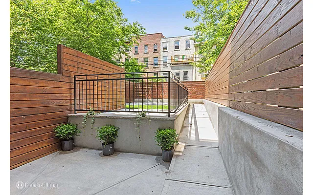 Sold by Douglas Elliman | media 16