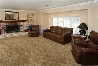 4th image of 106 E Verde Vista Dr