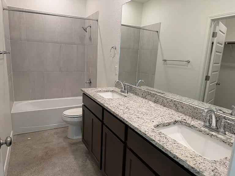 2011 Bear Grass Ridge Rd #A — Photo 12