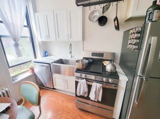 164 India St #2R, Brooklyn, NY 11222