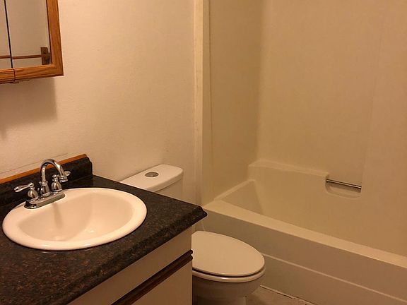4th image of 3325 S Asotin St