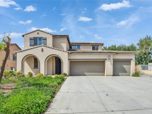 2675 Half Dome Ct, Jurupa Valley, CA 92509