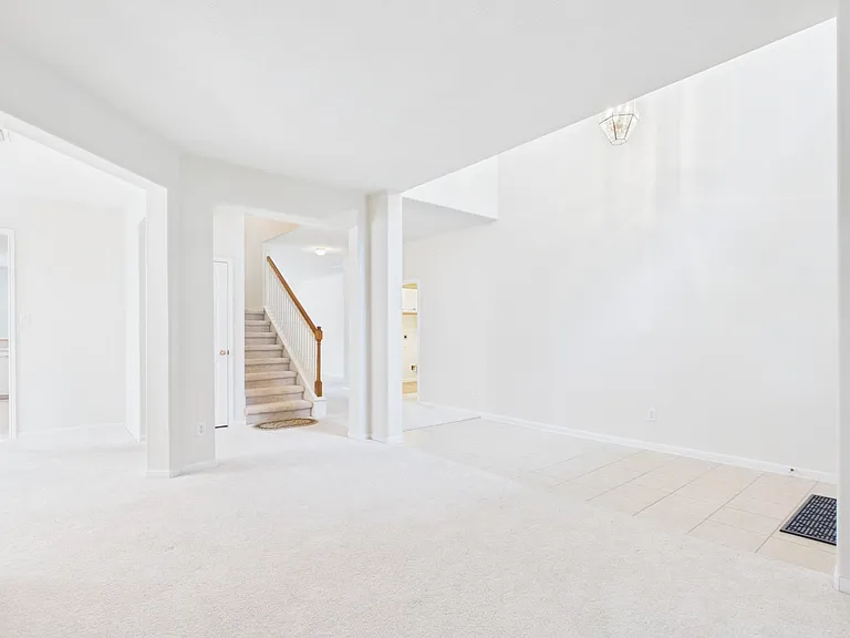 4702 Rolling View Ct — Photo 5