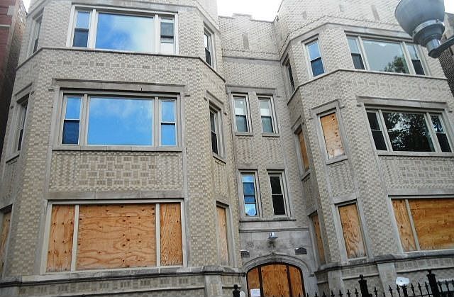 2nd image of 7708 S Essex Ave #2S