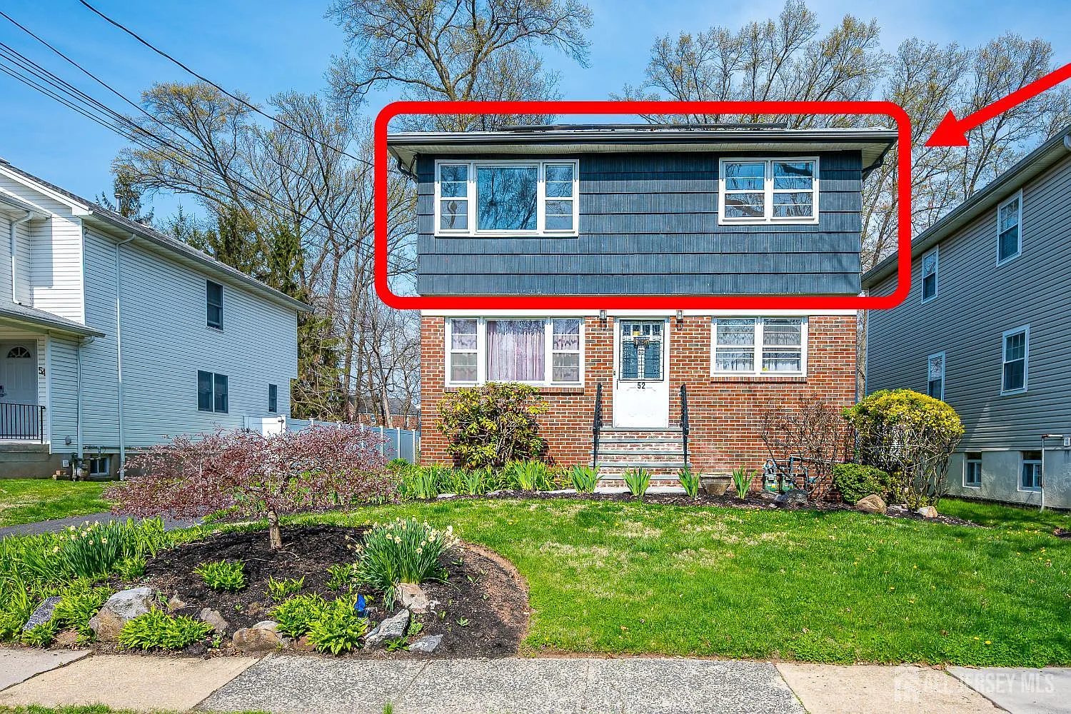 3 bed, 1.0 bath, $2,700 — Photo 1