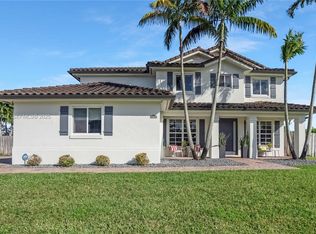 Bonita Grand Estates Sout, Miami, FL 33177