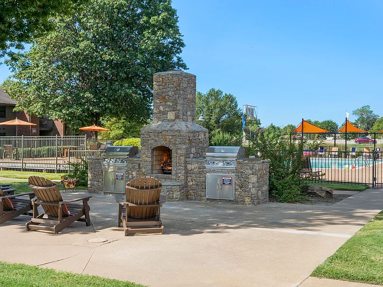 Echo Trail Apartments - Lease Today & Save $300 OFF Move-In Costs! — Photo 66