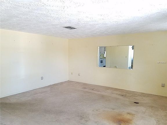 5th image of 3352 Hoover Dr