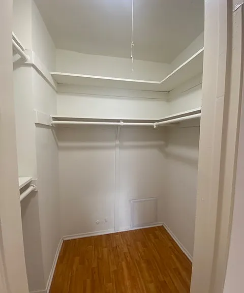11920 Mayfield Ave #6 — Photo 5