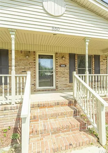 550 Teleran St Photo 1