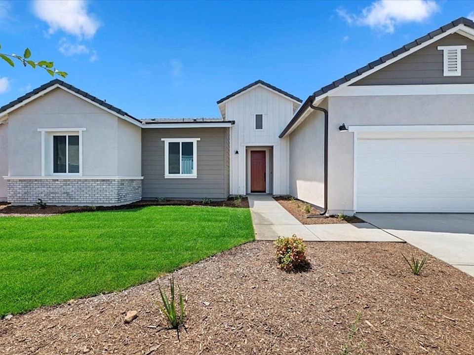 Farmhouse U Elevation