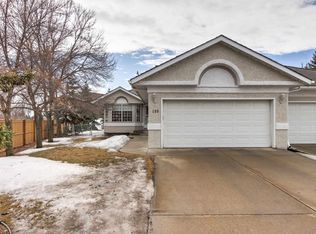 108 Ironwood Pl NW, Edmonton, AB T6J 6R4