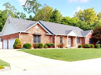 429 Westchester, Glen Carbon, IL, 62034