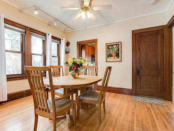 5th image of 1136 Fairmount Ave
