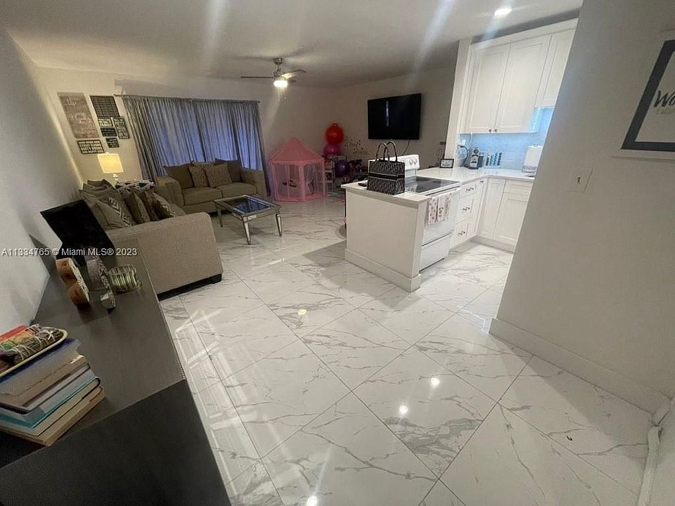 1st image of 10397 N Kendall Dr APT W2