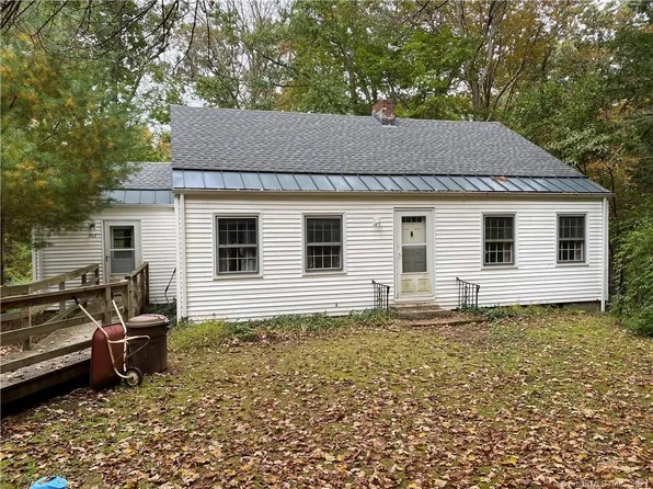 362 Hunting Lodge Rd, Mansfield, CT 06268