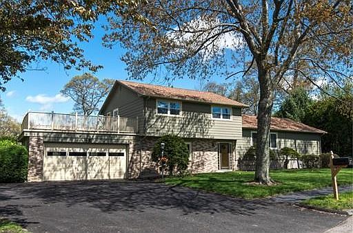 1st image of 37 Roman Dr