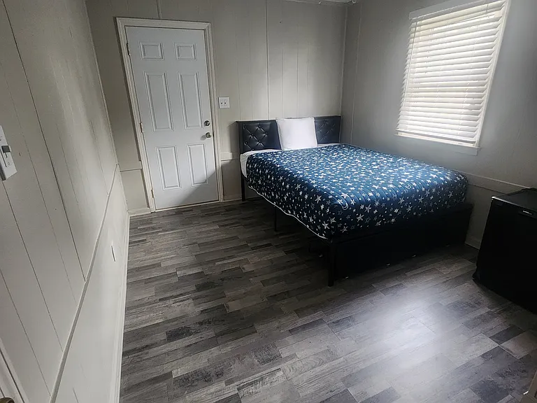 301 Red Roan Pl — Photo 72