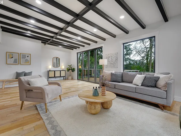 1403 SW Broadway Dr — Photo 34
