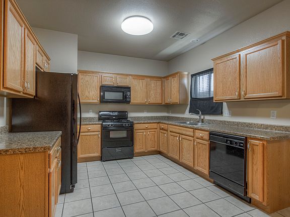 5th image of 5551 Patagonia Dr