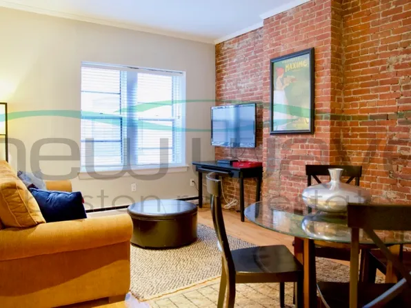 17 Garrison St #5, Boston, MA 02116